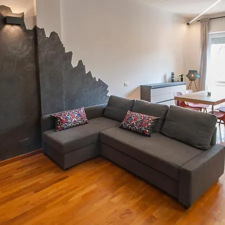 Corso Svizzera Lovely Apartment *